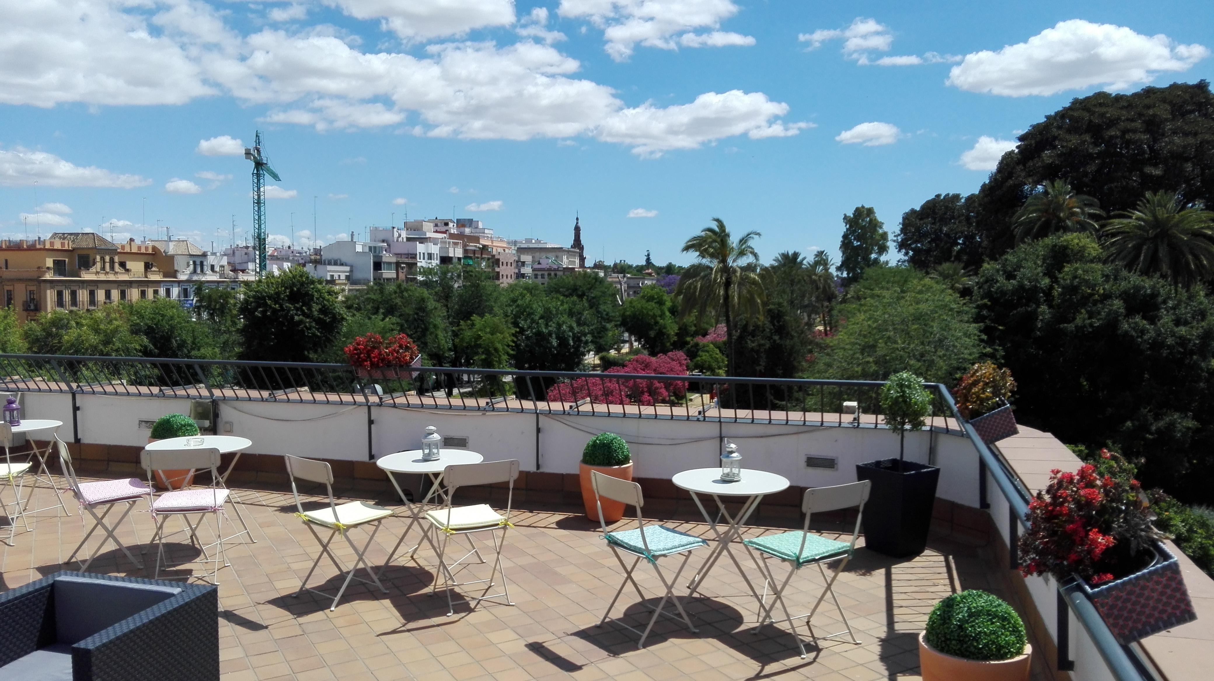 Basic Hotel Dona Manuela Σεβίλλη Εξωτερικό φωτογραφία