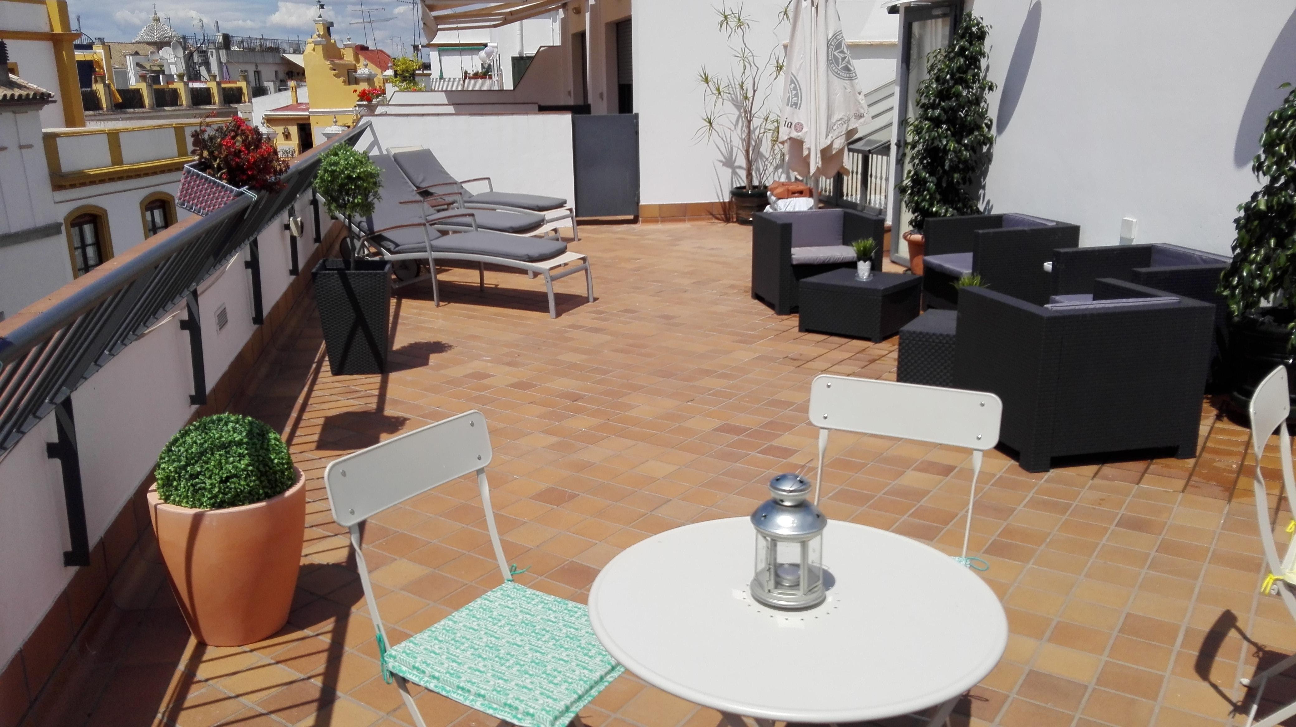 Basic Hotel Dona Manuela Σεβίλλη Εξωτερικό φωτογραφία