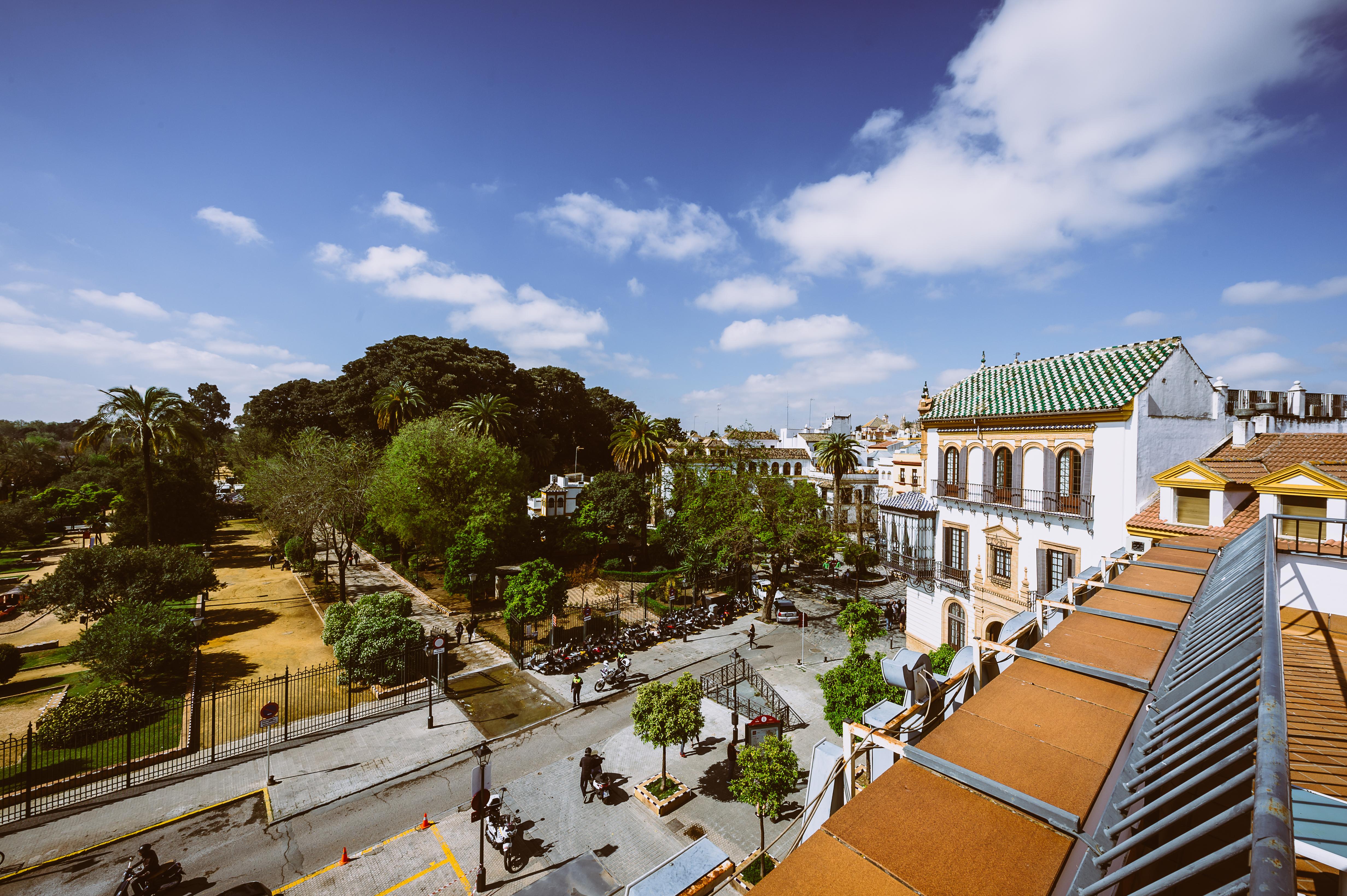Basic Hotel Dona Manuela Σεβίλλη Εξωτερικό φωτογραφία