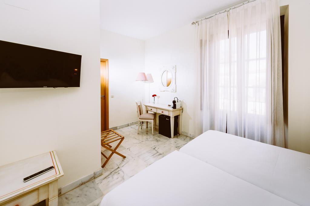 Basic Hotel Dona Manuela Σεβίλλη Εξωτερικό φωτογραφία